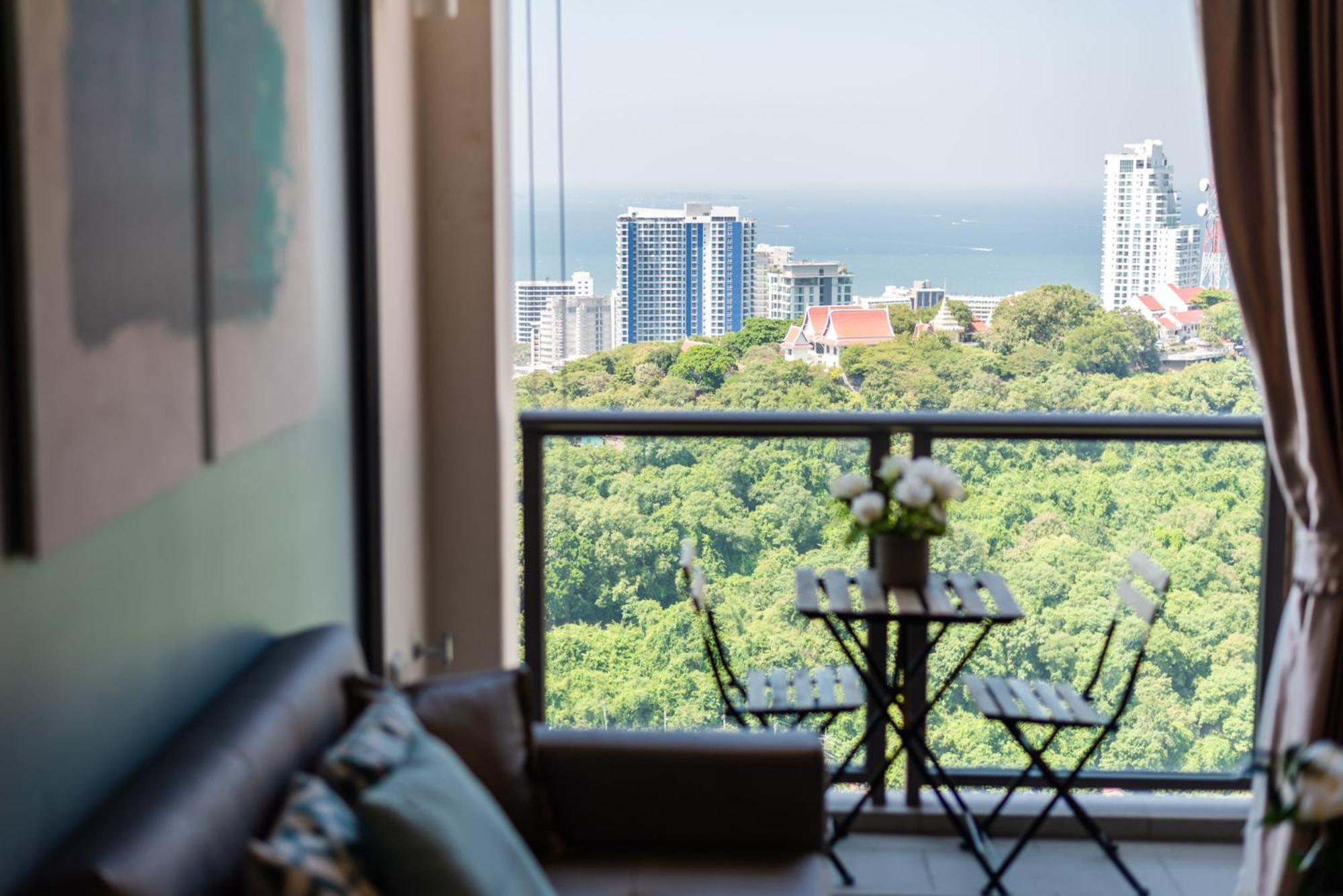 Unixx Pattaya By Alvin Appartement Buitenkant foto